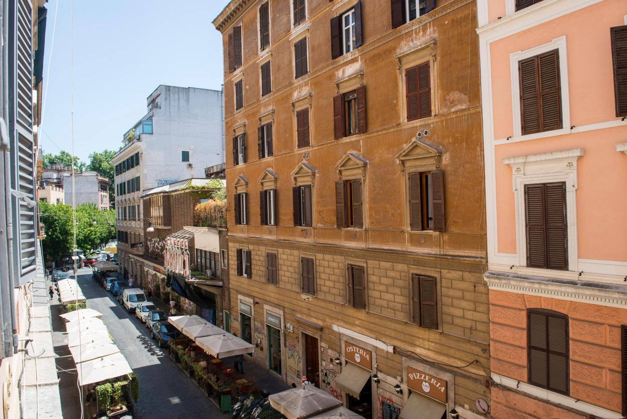 La Trasteverina Apartment روما المظهر الخارجي الصورة